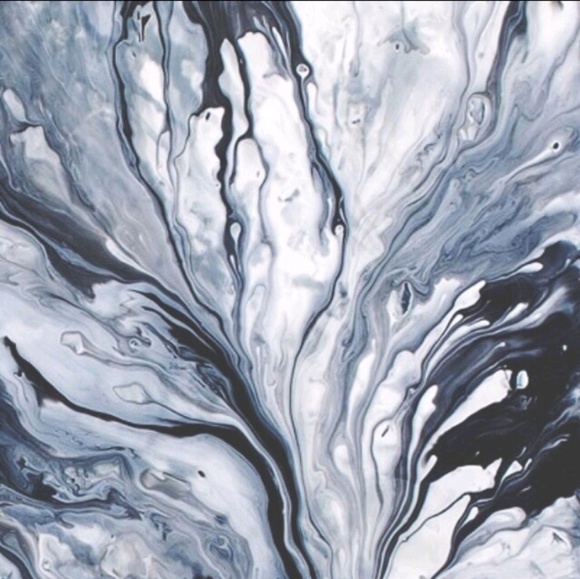 Meet your Posher, Kiara - Picture 1 of 1